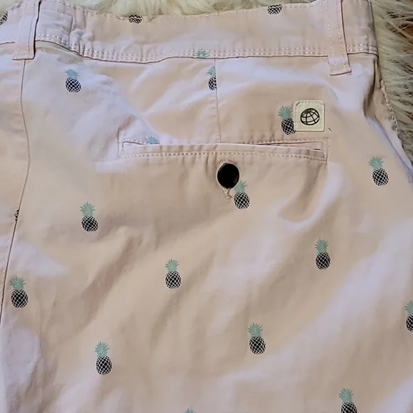 Free planet chino shorts, pineapple pink for mens. Size:34 - Picture 10 of 12